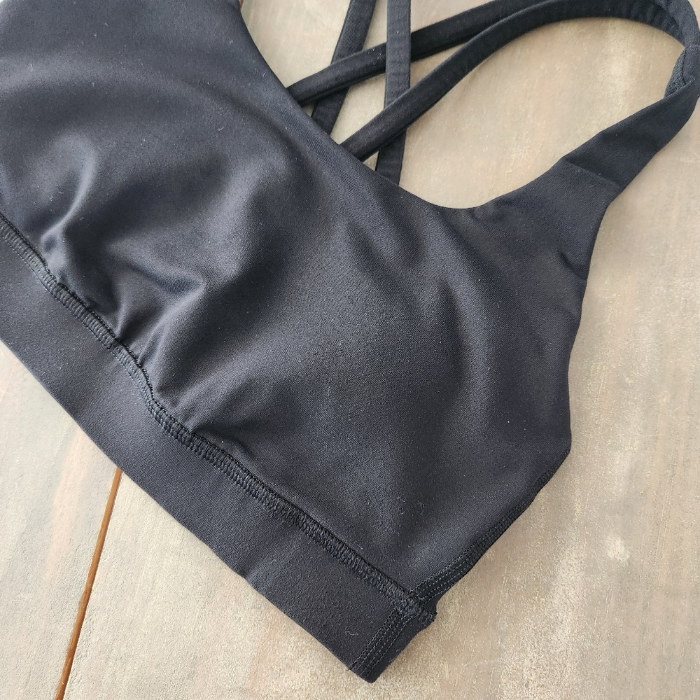 Lululemon Black Energy Sports Bra - Size 4 - Picture 3 of 12